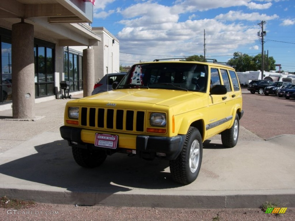 2001 Cherokee Sport 4x4 - Solar Yellow / Agate photo #23