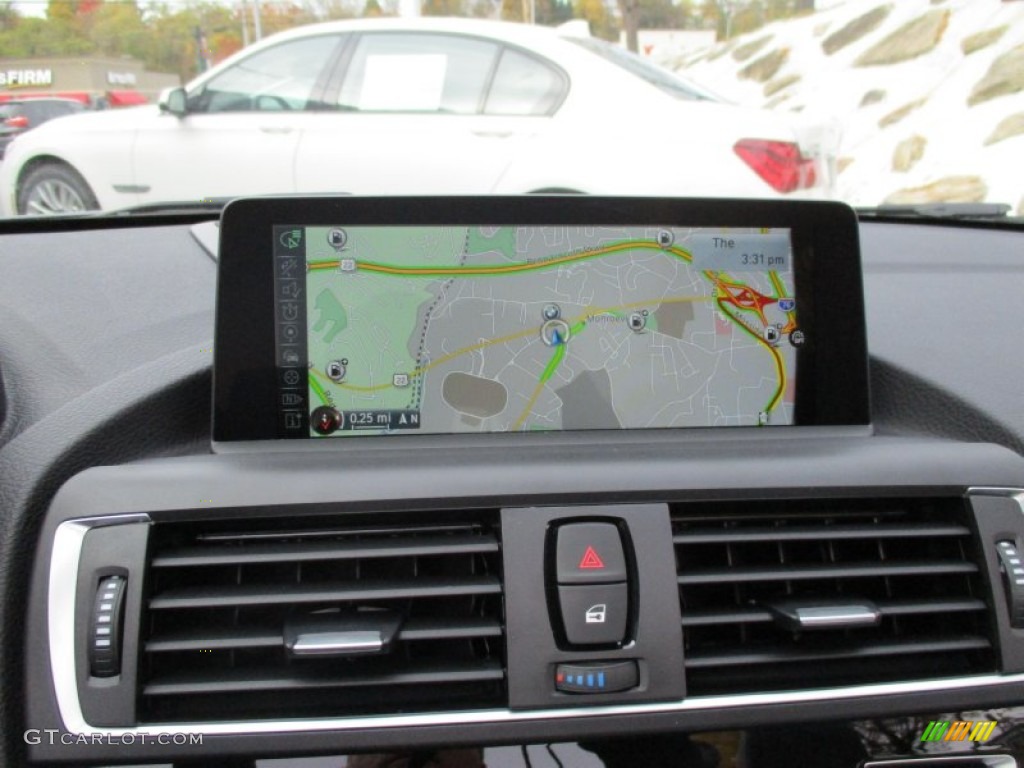 2016 BMW M235i Convertible Navigation Photos