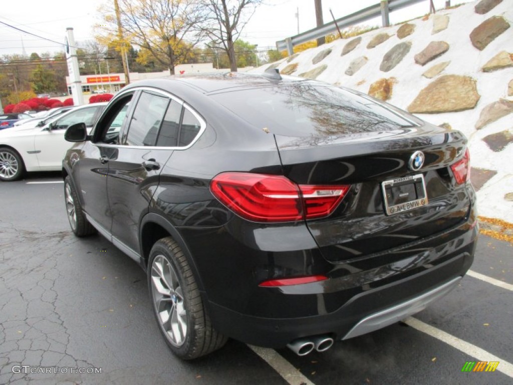 2016 X4 xDrive28i - Black Sapphire Metallic / Mocha photo #4