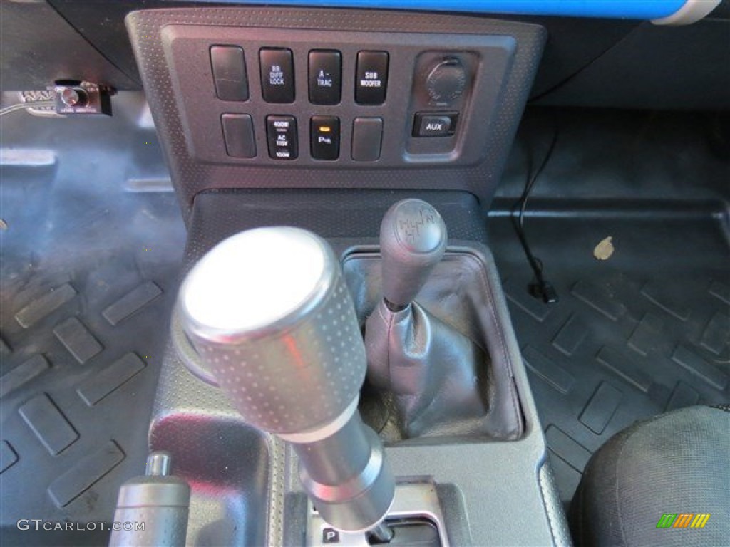 2007 FJ Cruiser 4WD - Voodoo Blue / Dark Charcoal photo #20