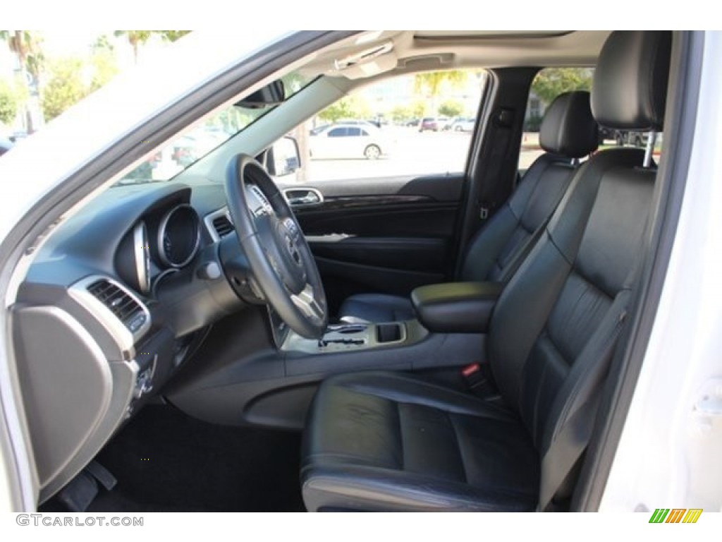2013 Grand Cherokee Laredo - Bright White / Black photo #17