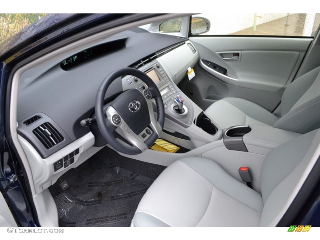 2015 Prius Four Hybrid - Nautical Blue Metallic / Misty Gray photo #5