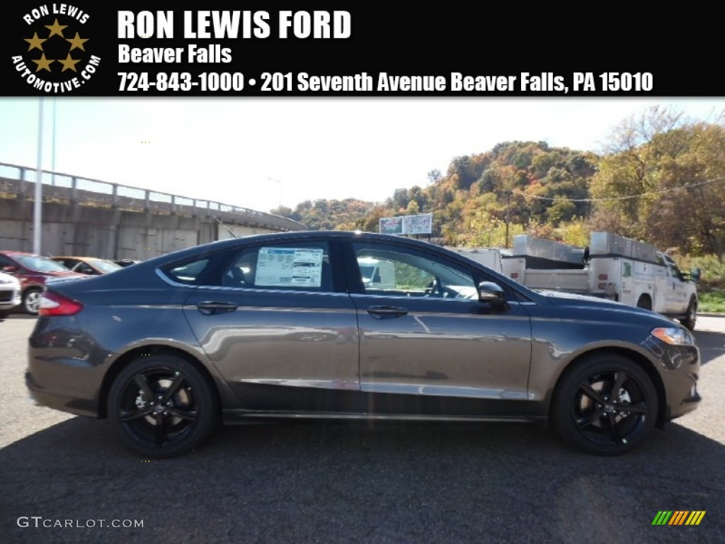 2016 Fusion SE - Magnetic Metallic / Charcoal Black photo #1