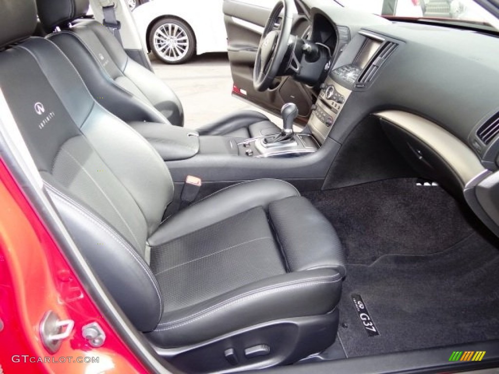 2013 G 37 Journey Sedan - Vibrant Red / Graphite photo #26