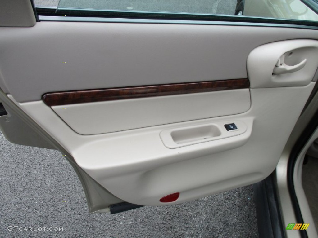 2004 Impala  - Sandstone Metallic / Neutral Beige photo #24