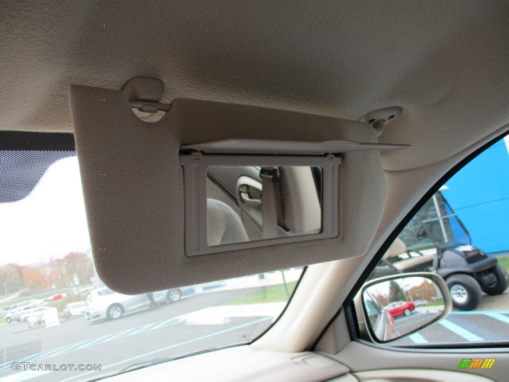 2004 Impala  - Sandstone Metallic / Neutral Beige photo #30