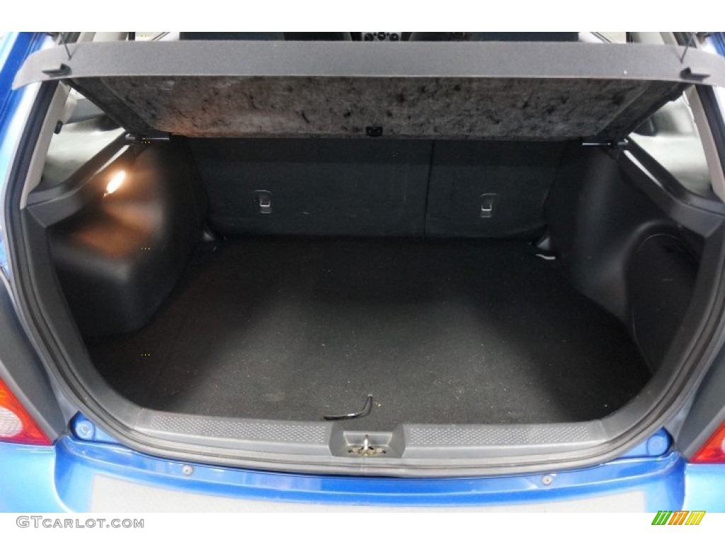 2003 Mazda Protege 5 Wagon Trunk Photos