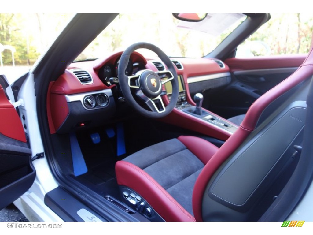 Garnet Red/Black Interior 2016 Porsche Boxster Spyder Photo #108247743