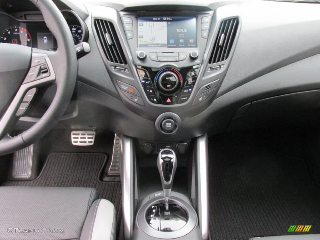 2016 Veloster Turbo - Vitamin C / Black photo #21