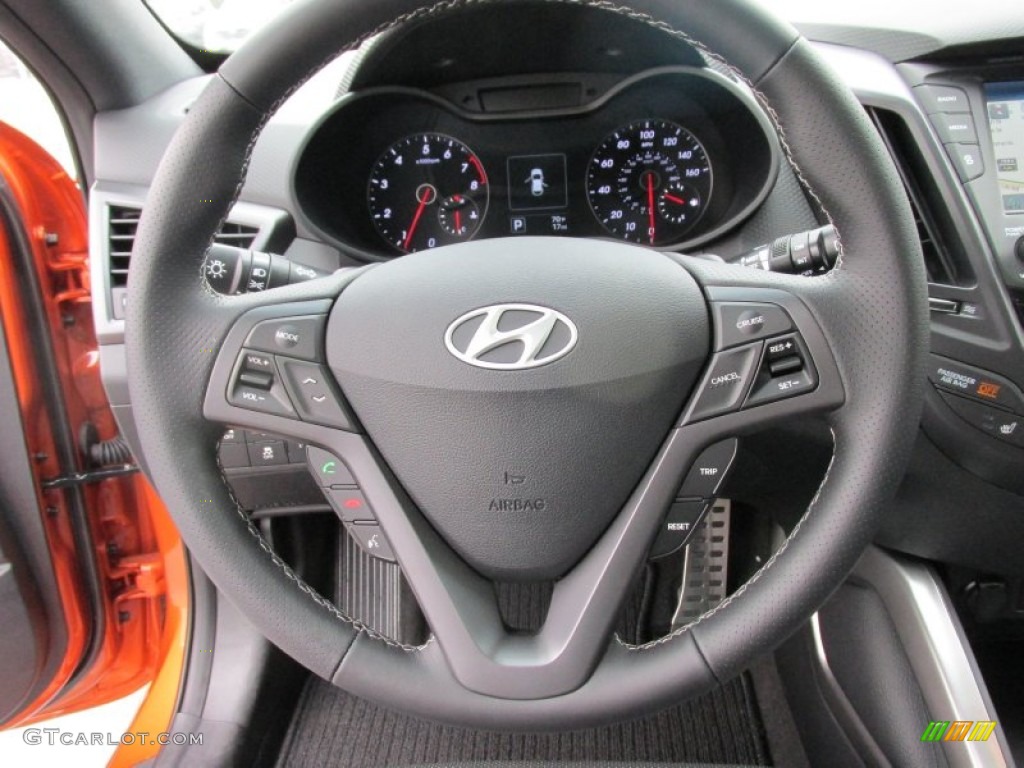 2016 Hyundai Veloster Turbo Black Steering Wheel Photo #108253734