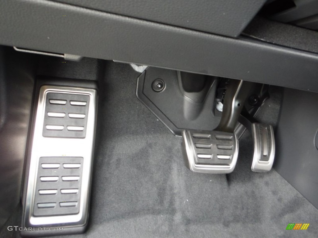 2016 Audi S3 2.0T Premium Plus quattro Controls Photo #108263708