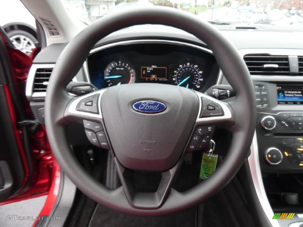 2016 Ford Fusion SE Charcoal Black Steering Wheel Photo #108263807