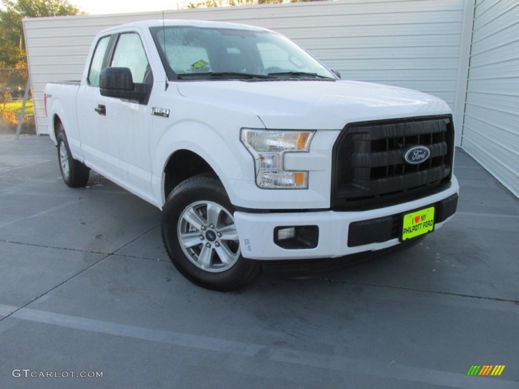 2015 F150 XL SuperCab - Oxford White / Medium Earth Gray photo #1