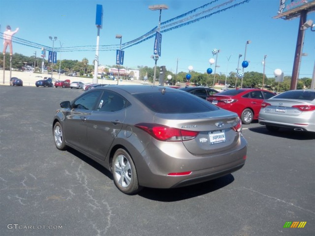 2016 Elantra Value Edition - Desert Bronze / Black photo #8