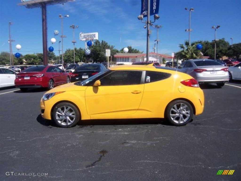 2016 Veloster  - 26.2 Yellow / Black photo #8