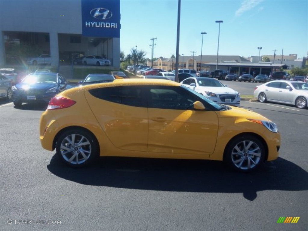 2016 Veloster  - 26.2 Yellow / Black photo #12