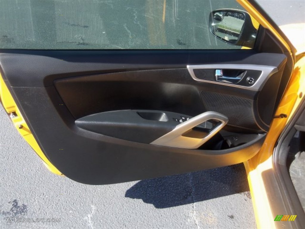 2016 Veloster  - 26.2 Yellow / Black photo #20