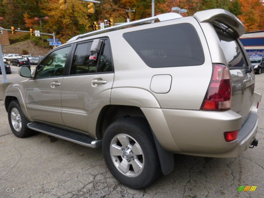 2004 4Runner Limited 4x4 - Dorado Gold Pearl / Taupe photo #3