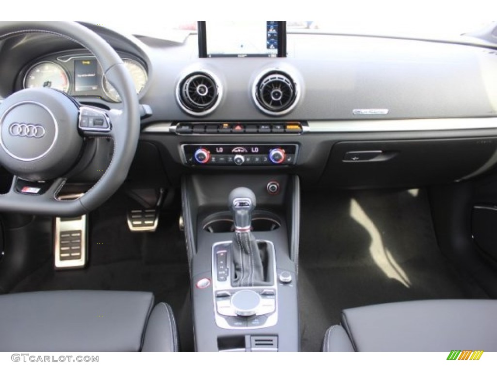 2016 Audi S3 2.0T Prestige quattro Dashboard Photos