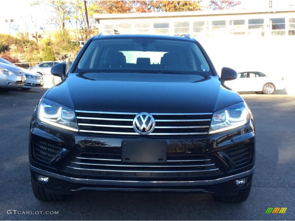 Deep Black Pearl 2016 Volkswagen Touareg TDI Lux Exterior Photo #108280634