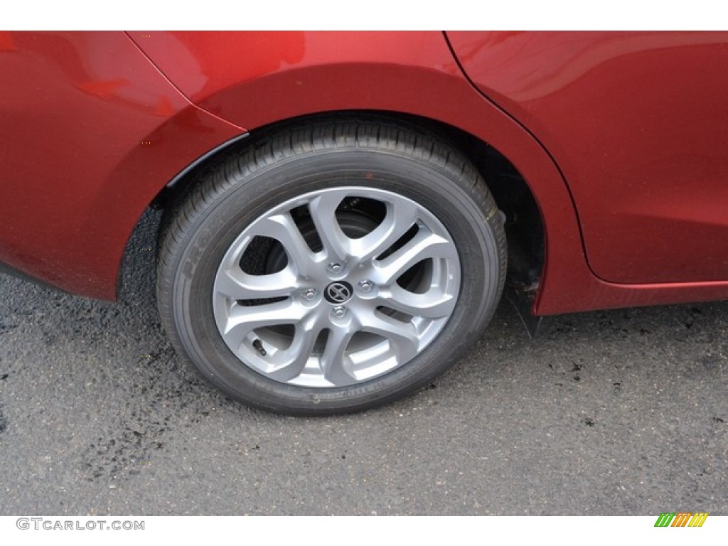 2016 Scion iA Sedan Wheel Photo #108285635