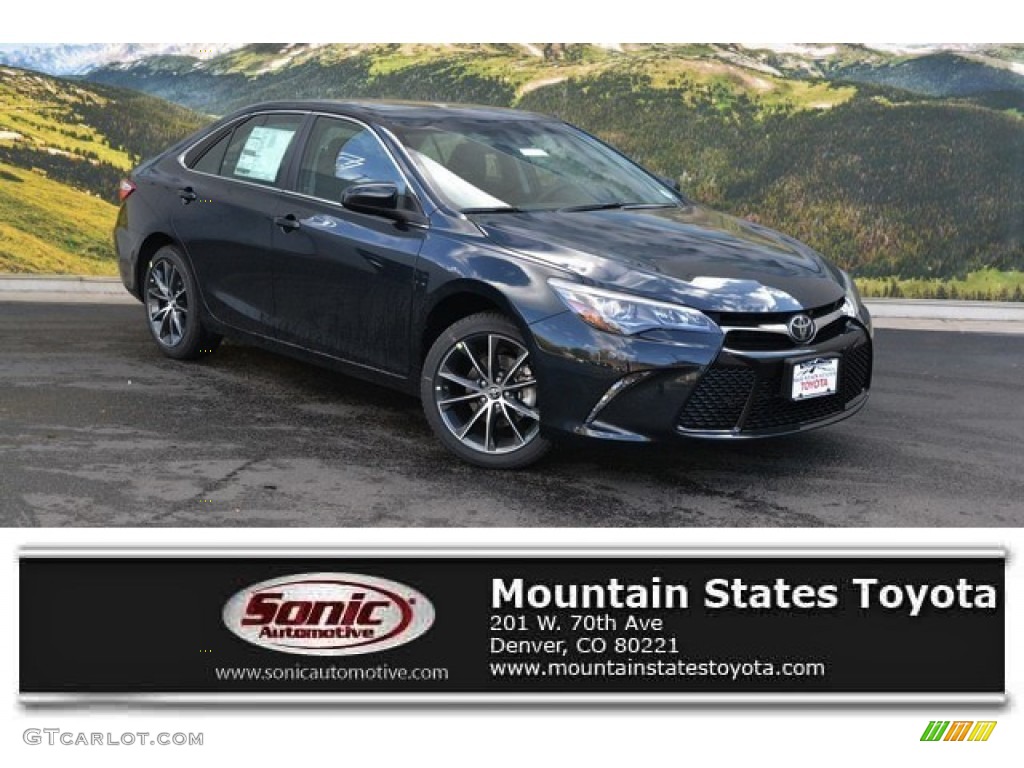 2016 Camry XSE - Cosmic Gray Mica / Black photo #1