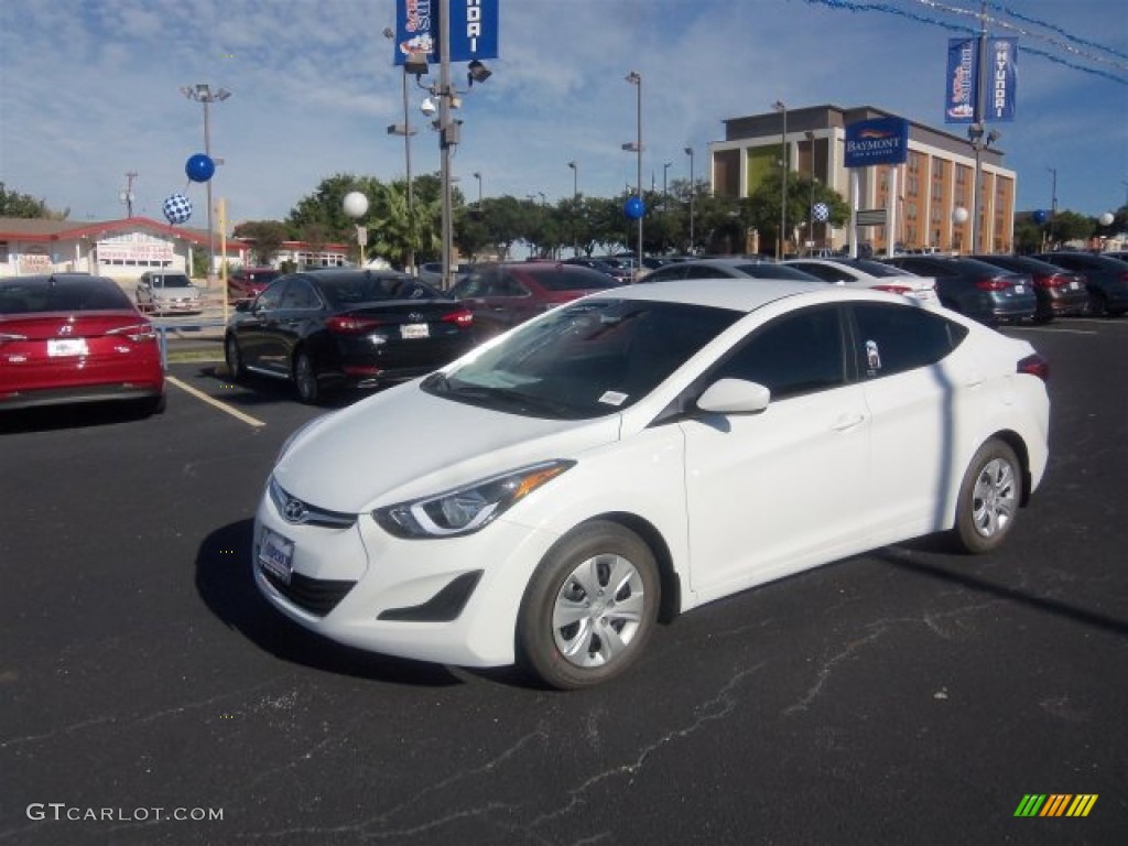 2016 Elantra SE - White / Beige photo #5