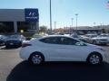 White - Elantra SE Photo No. 12