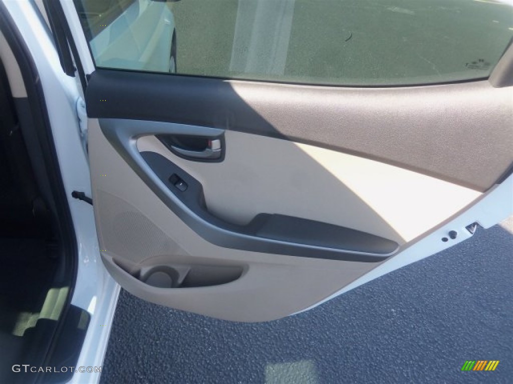 2016 Elantra SE - White / Beige photo #14