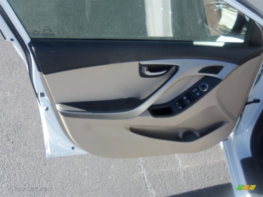 2016 Elantra SE - White / Beige photo #21
