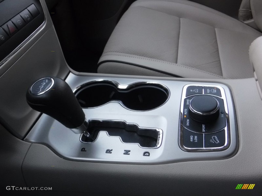 2011 Grand Cherokee Overland 4x4 - Inferno Red Crystal Pearl / Dark Frost Beige/Light Frost Beige photo #14