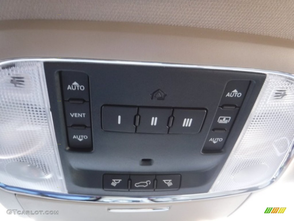 2011 Grand Cherokee Overland 4x4 - Inferno Red Crystal Pearl / Dark Frost Beige/Light Frost Beige photo #19