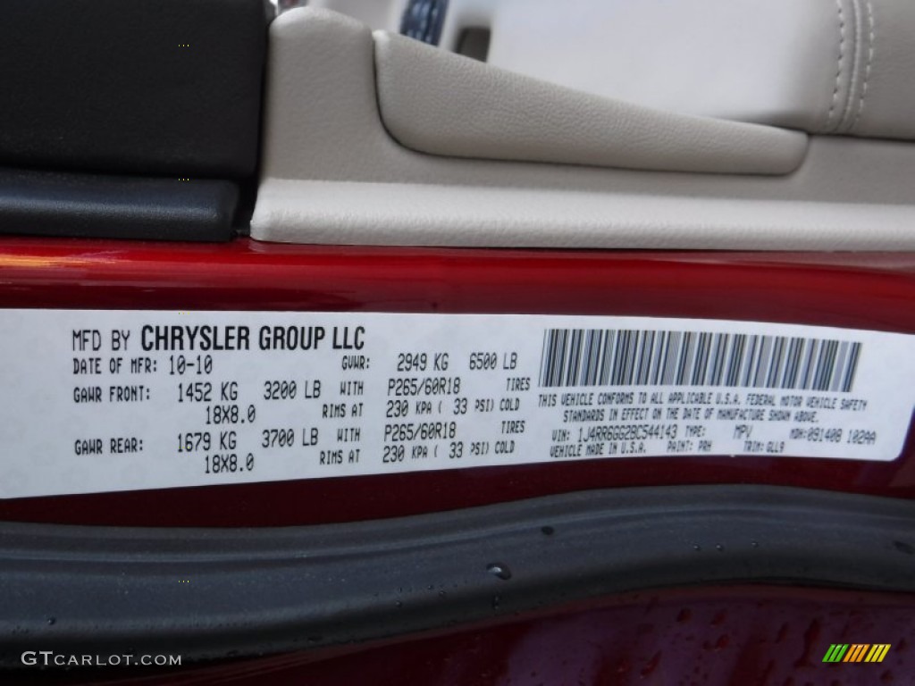 2011 Grand Cherokee Overland 4x4 - Inferno Red Crystal Pearl / Dark Frost Beige/Light Frost Beige photo #24