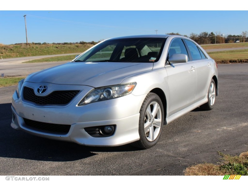 2010 Camry SE - Classic Silver Metallic / Dark Charcoal photo #29