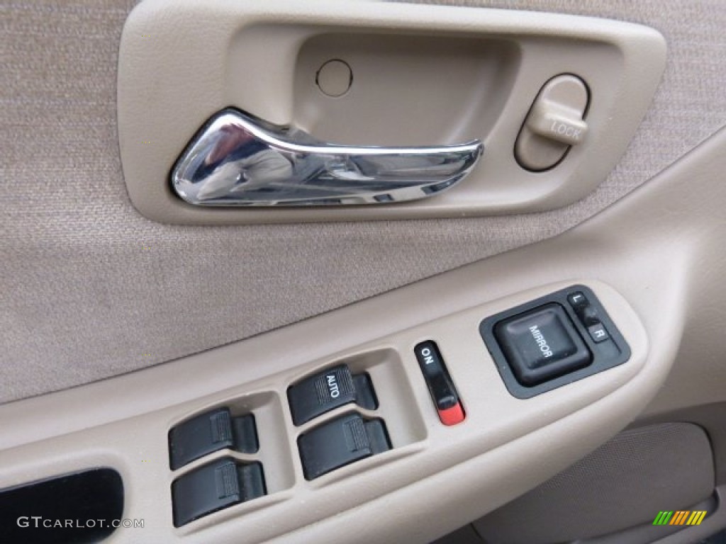 2000 Accord LX Sedan - Naples Gold Metallic / Ivory photo #15