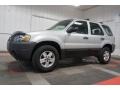 Silver Metallic - Escape XLS 4WD Photo No. 2