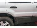 2005 Silver Metallic Ford Escape XLS 4WD  photo #46