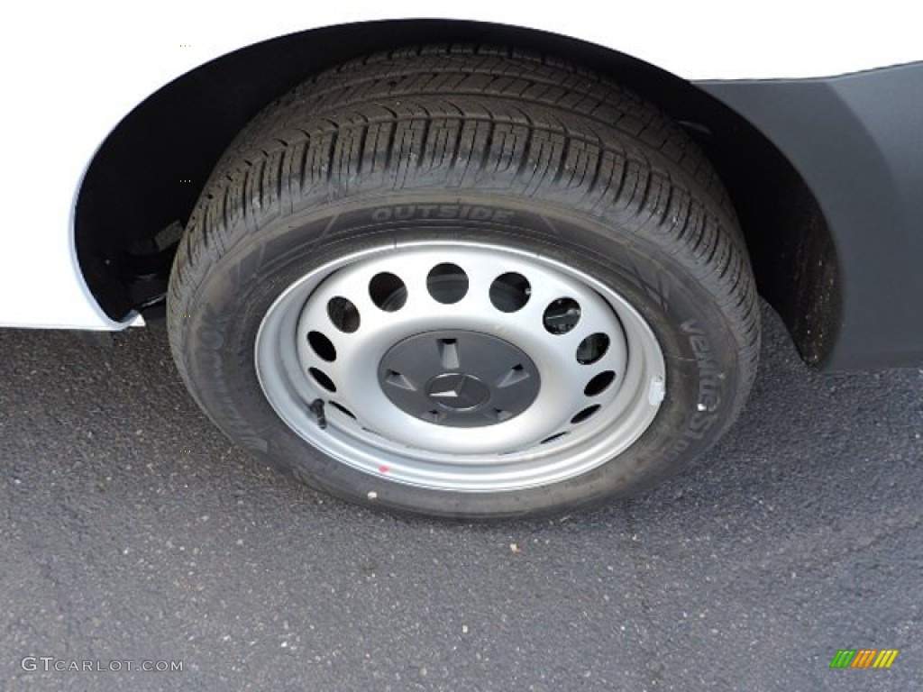 2016 Mercedes-Benz Metris Cargo Van Wheel Photos