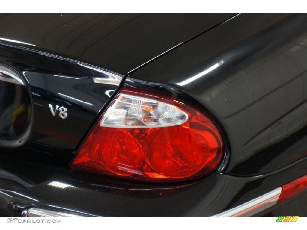 2003 S-Type 4.2 - Ebony Black / Charcoal photo #55