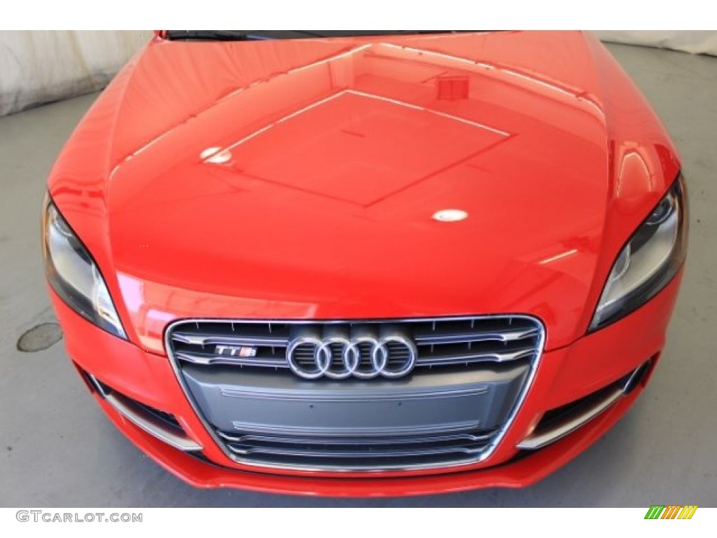 2013 TT S 2.0T quattro Coupe - Misano Red Pearl Effect / Black photo #2