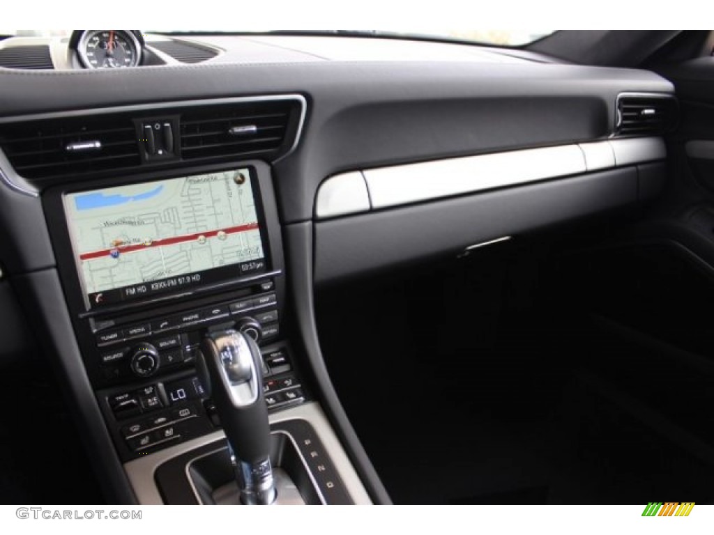 2016 Porsche 911 Turbo S Coupe Black Dashboard Photo #108307226