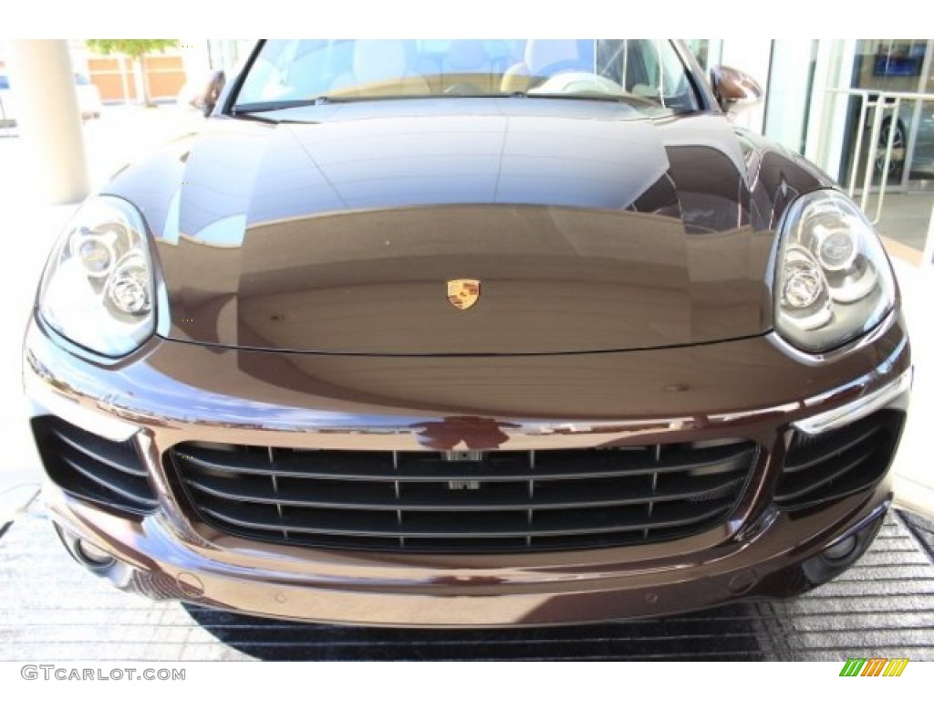 2016 Cayenne Diesel - Mahogany Metallic / Black/Luxor Beige photo #2