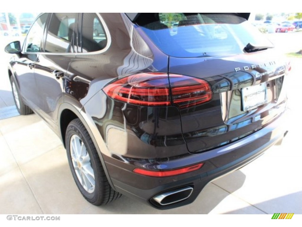 2016 Cayenne Diesel - Mahogany Metallic / Black/Luxor Beige photo #6