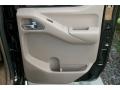 Super Black - Frontier SV Crew Cab Photo No. 24