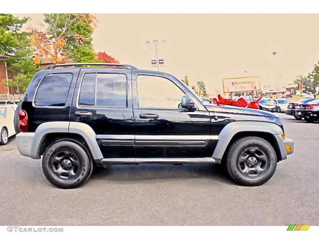 2005 Liberty Sport 4x4 - Black Clearcoat / Medium Slate Gray photo #10