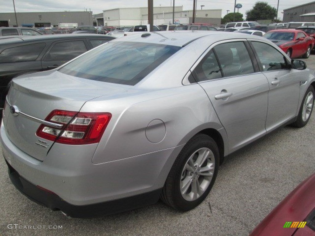 2015 Taurus SEL - Ingot Silver Metallic / Charcoal Black photo #8