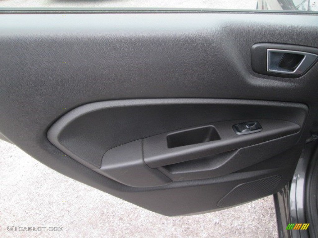 2015 Fiesta SE Hatchback - Magnetic Metallic / Charcoal Black photo #16