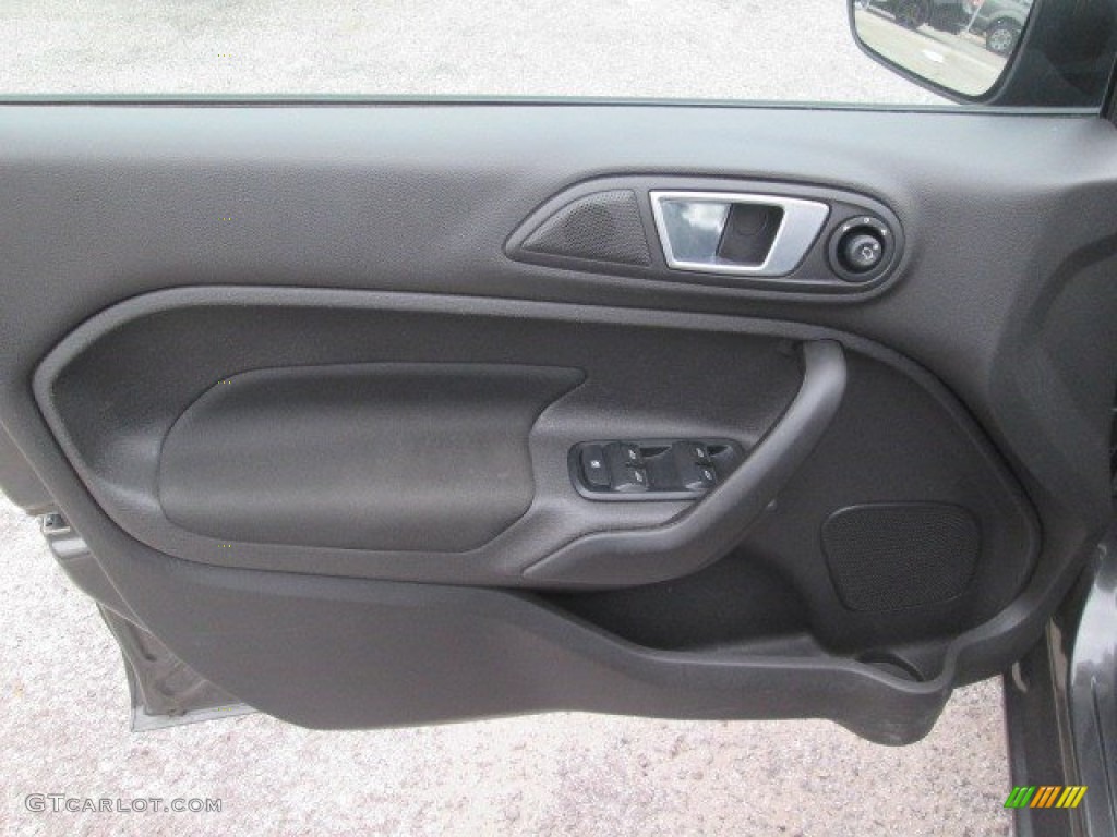 2015 Fiesta SE Hatchback - Magnetic Metallic / Charcoal Black photo #18