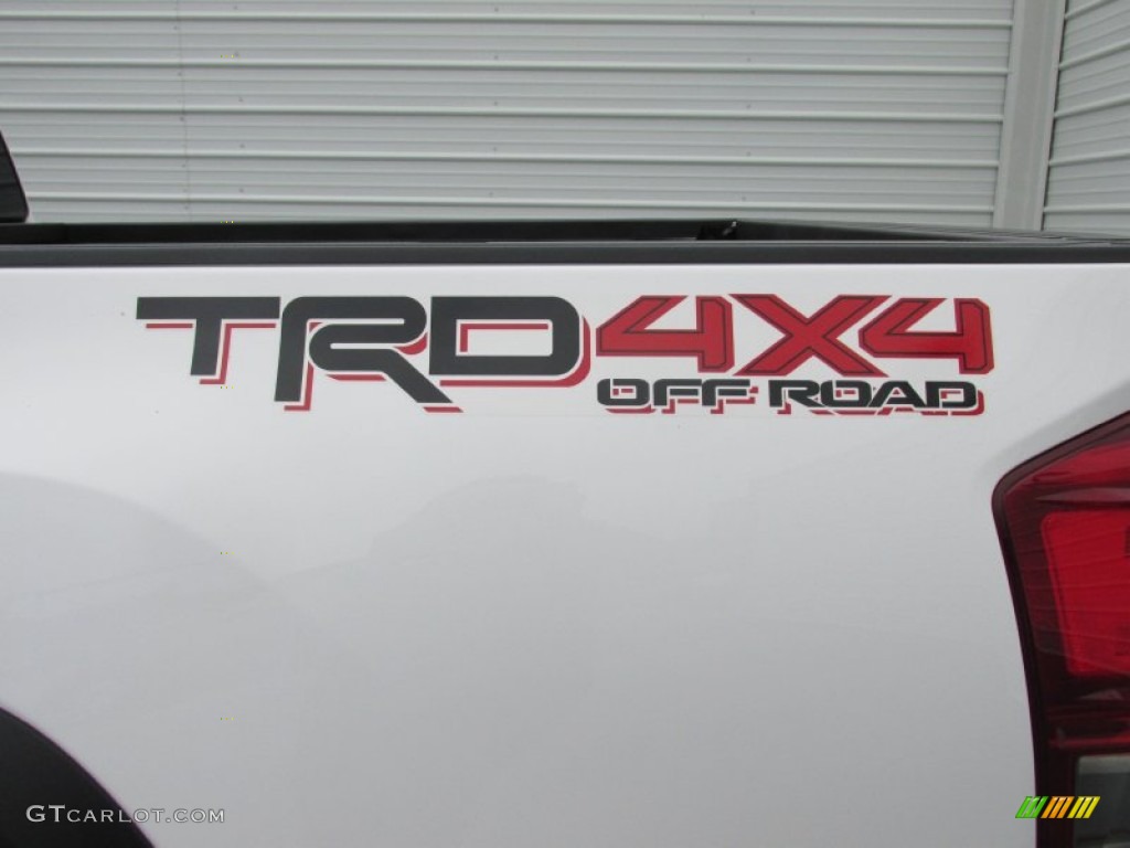 2016 Tacoma TRD Off-Road Double Cab 4x4 - Super White / TRD Graphite photo #13