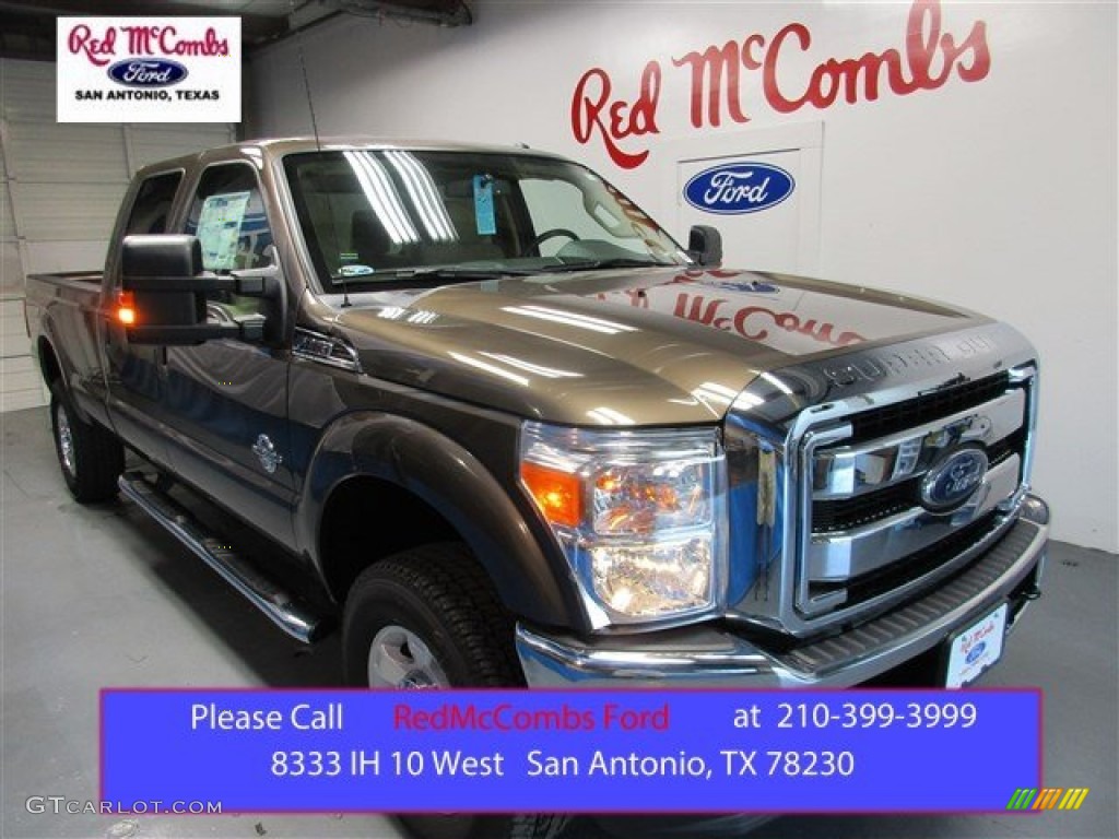 2016 F350 Super Duty XLT Crew Cab 4x4 - Caribou Metallic / Adobe photo #1